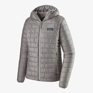 Patagonia Nanopuff hooded women’s jacket